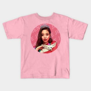 jennie black ddu du ddu du pink Kids T-Shirt